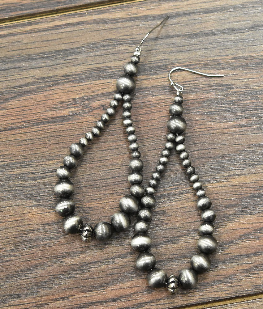 Navajo Pearl Earrings